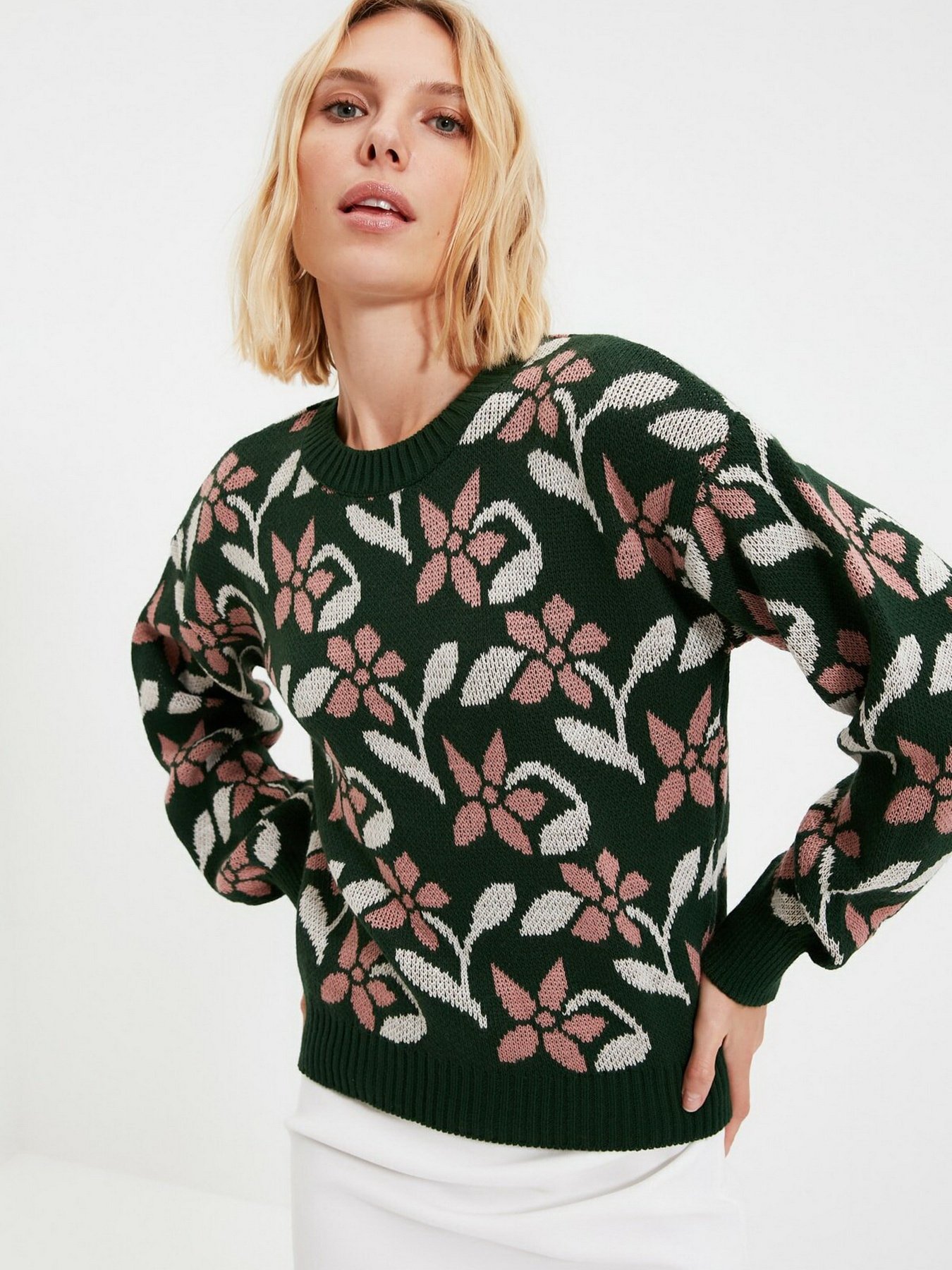Свитры и кардиганы Trendyol модель TWOAW22KZ1012/Zumrut Yesili Фото