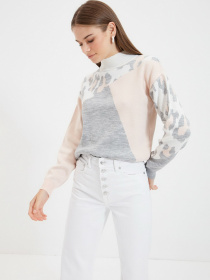 Свитры и кардиганы Trendyol модель TWOAW22KZ1107/Gri Фото