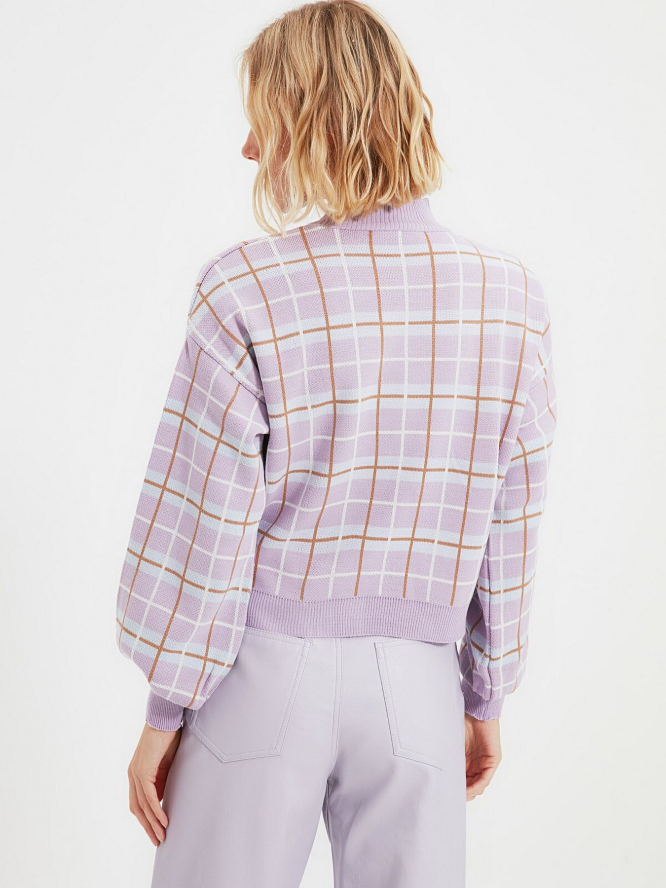 Свитры и кардиганы Trendyol модель TWOAW22KZ1122/Lila Свитры и кардиганы Trendyol модель TWOAW22KZ1122/Lila Фото