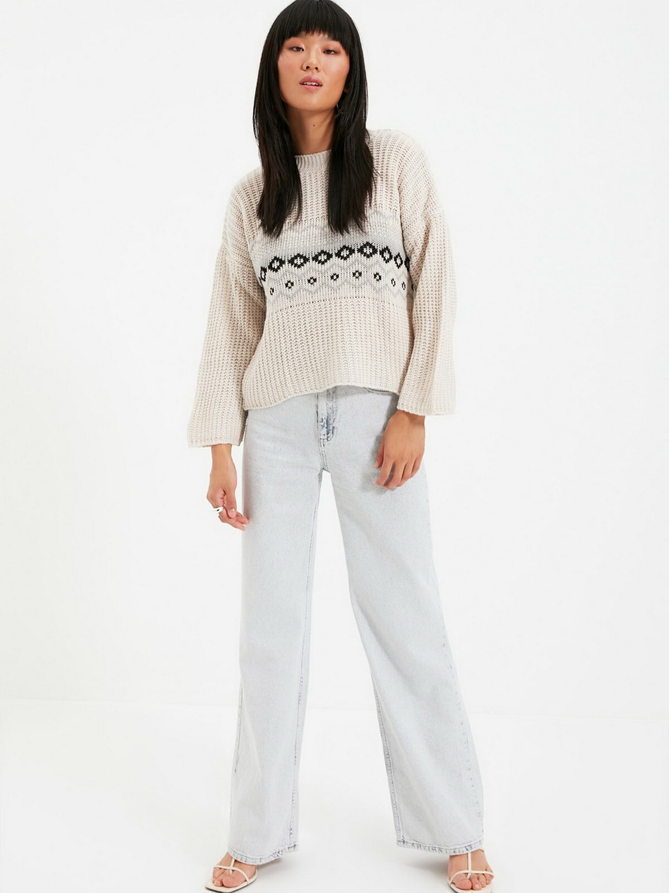 Свитры и кардиганы Trendyol модель TWOAW22KZ1491/Ekru Свитры и кардиганы Trendyol модель TWOAW22KZ1491/Ekru Фото