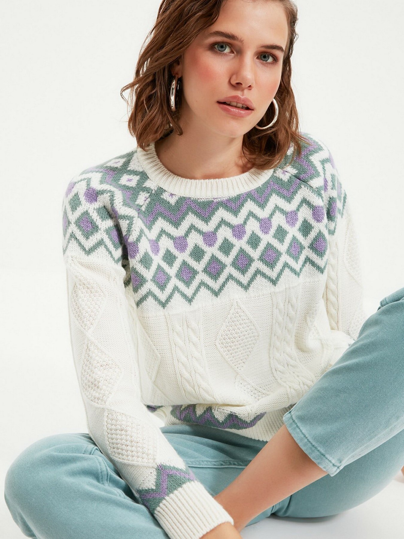 Свитры и кардиганы Trendyol модель TWOAW22KZ1548/Ekru Свитры и кардиганы Trendyol модель TWOAW22KZ1548/Ekru Фото