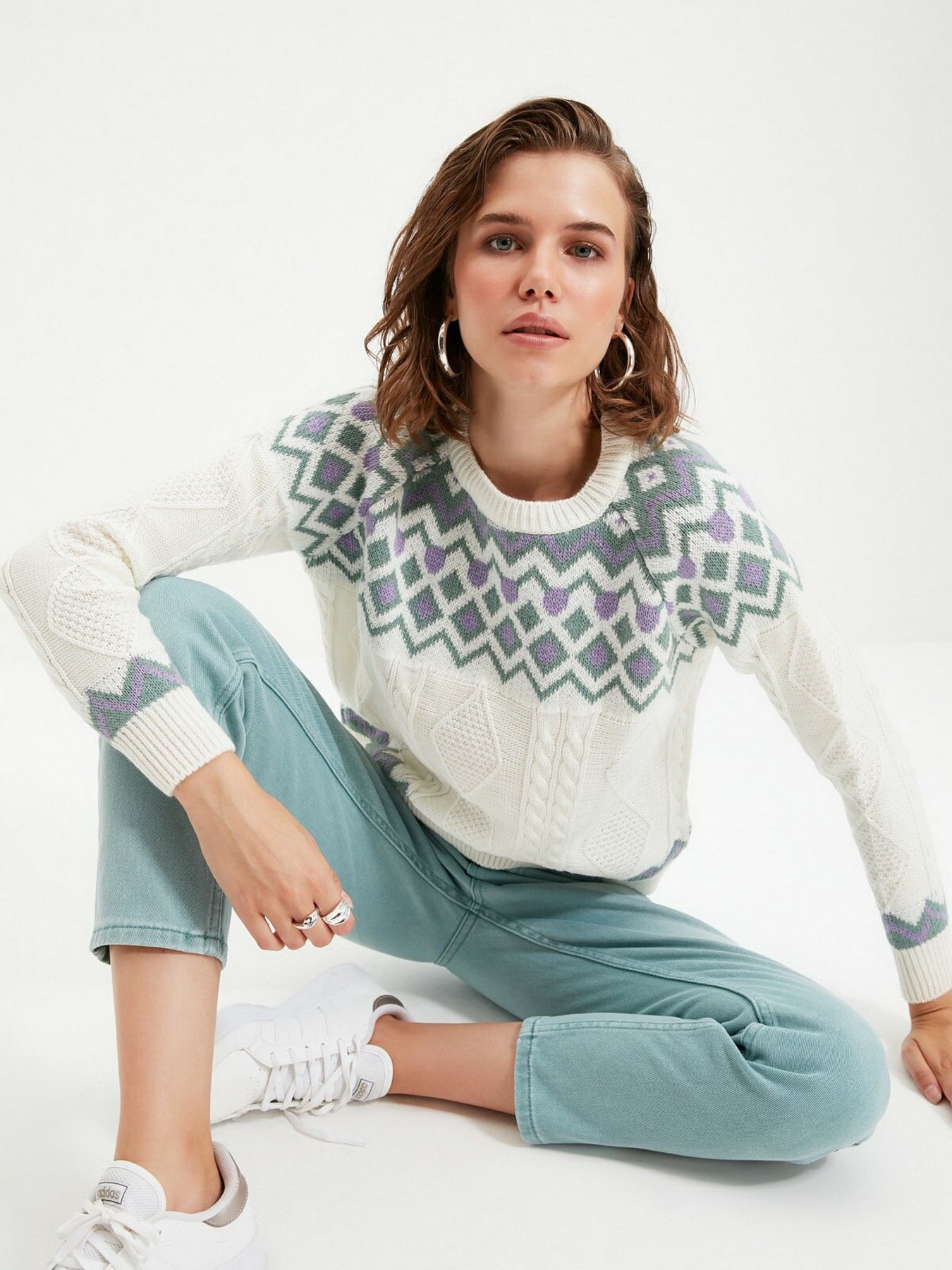 Свитры и кардиганы Trendyol модель TWOAW22KZ1548/Ekru Свитры и кардиганы Trendyol модель TWOAW22KZ1548/Ekru Фото