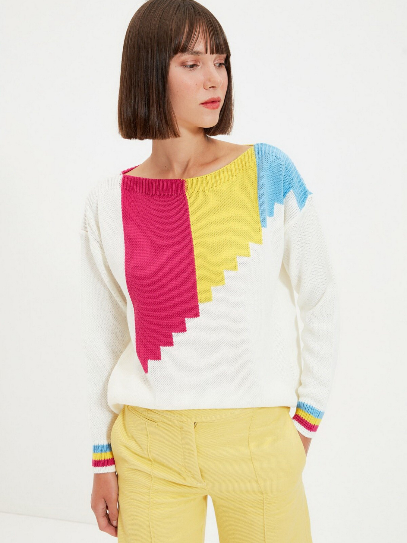 Свитры и кардиганы Trendyol модель TWOAW22KZ1733/Ekru Свитры и кардиганы Trendyol модель TWOAW22KZ1733/Ekru Фото
