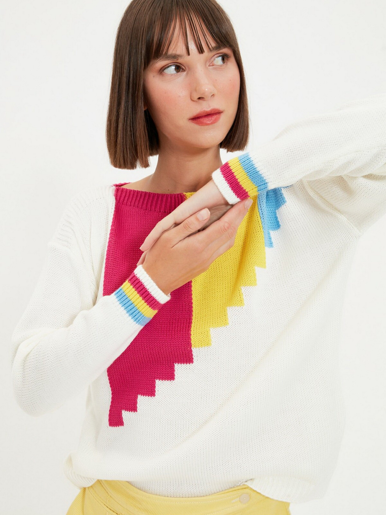 Свитры и кардиганы Trendyol модель TWOAW22KZ1733/Ekru Свитры и кардиганы Trendyol модель TWOAW22KZ1733/Ekru Фото