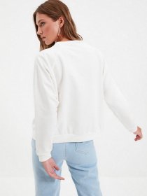 Свитры и кардиганы Trendyol модель TWOAW20SW0055/Ekru Фото