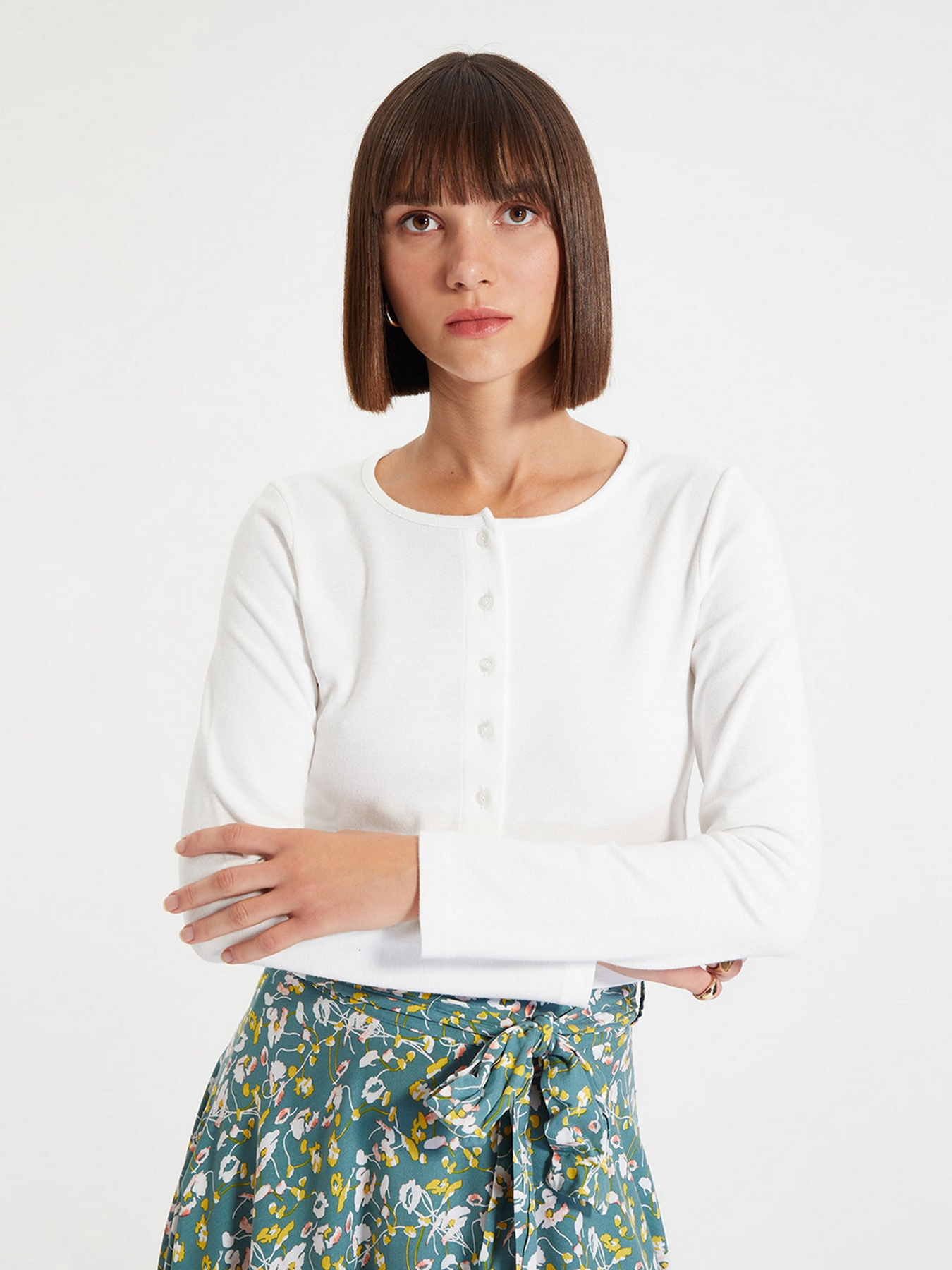 Свитры и кардиганы Trendyol модель TWOAW21BZ0115/Ekru Фото