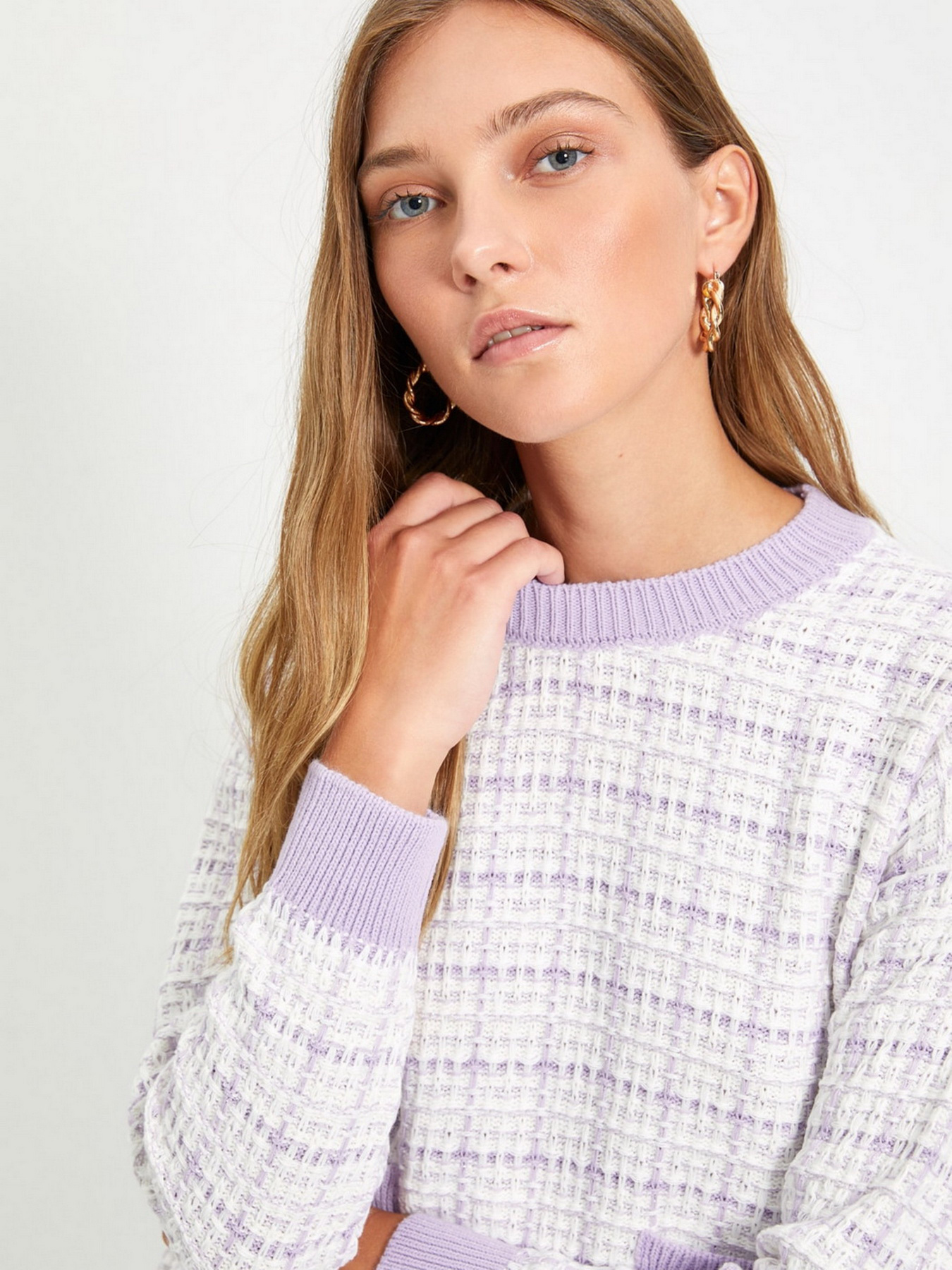 Свитры и кардиганы Trendyol модель TWOAW21KZ0031/Lila Свитры и кардиганы Trendyol модель TWOAW21KZ0031/Lila Фото