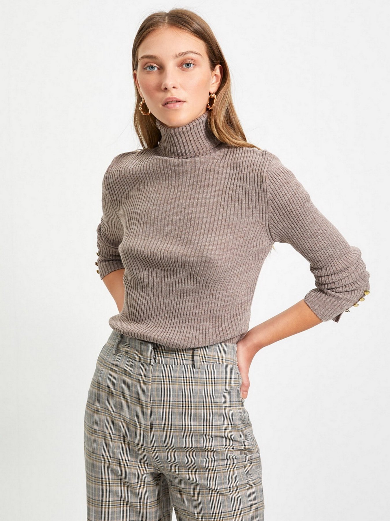 Свитры и кардиганы Trendyol модель TWOAW21KZ2632/Vizon Свитры и кардиганы Trendyol модель TWOAW21KZ2632/Vizon Фото