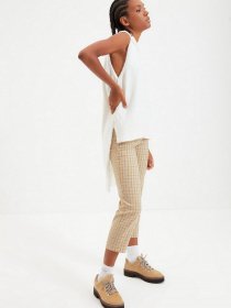 Свитры и кардиганы Trendyol модель TWOAW22BZ0079/Ekru Фото