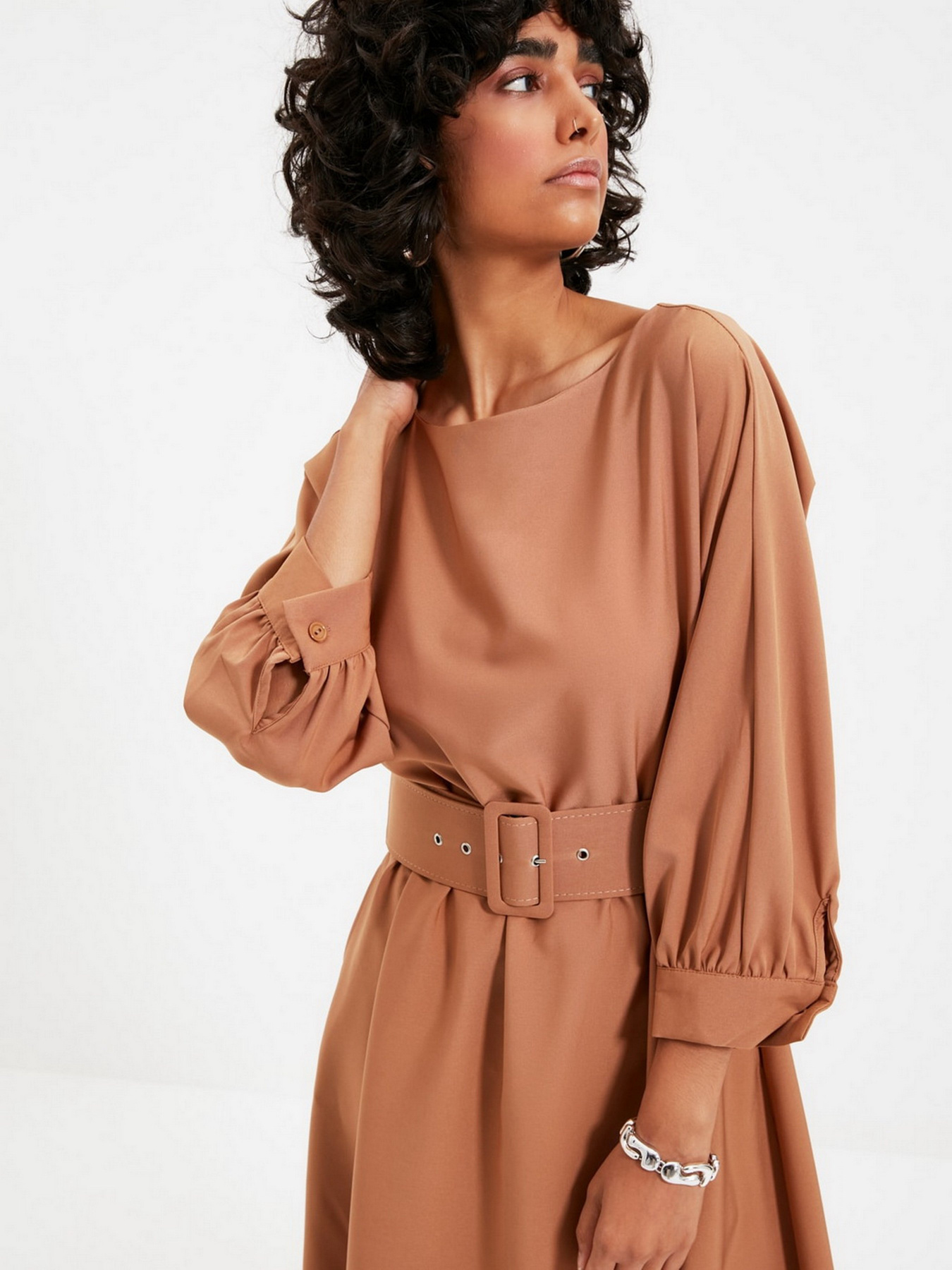 Сукні Trendyol модель TWOAW22EL0318/Camel Фото