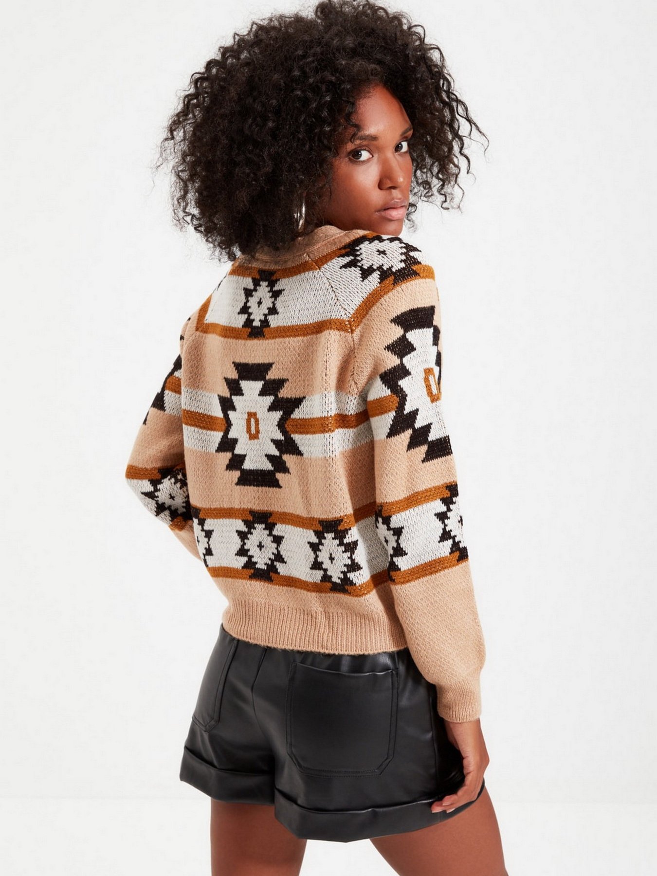 Свитры и кардиганы Trendyol модель TWOAW22HI0107/Camel Фото