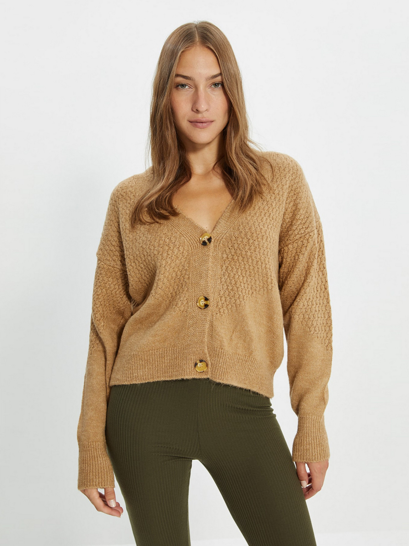 Свитры и кардиганы Trendyol модель TWOAW22HI0297/Camel Фото
