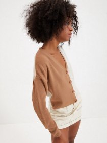 Свитры и кардиганы Trendyol модель TWOAW22HI0353/Camel Фото