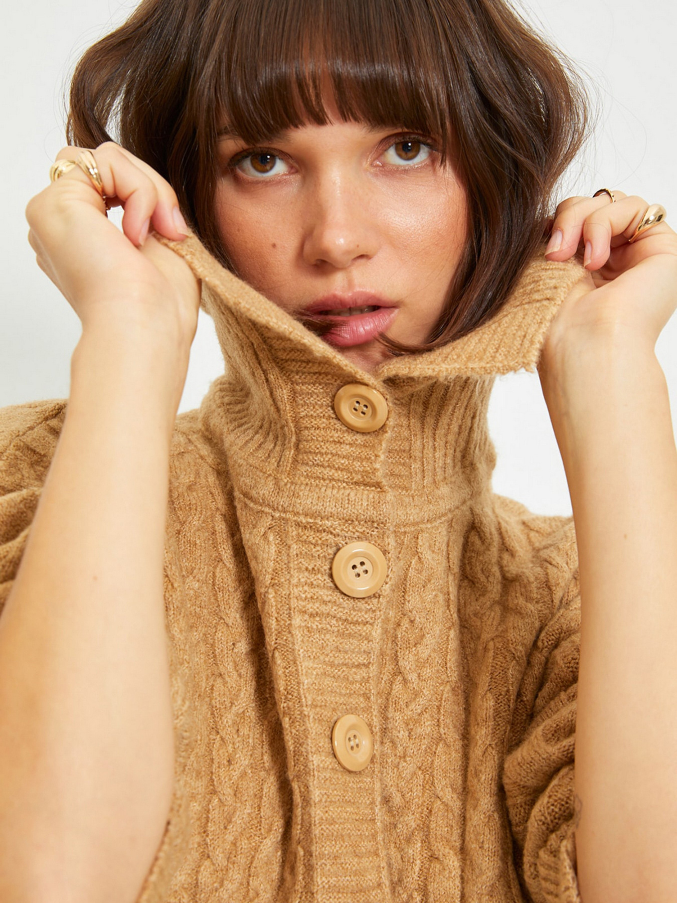 Свитры и кардиганы Trendyol модель TWOAW22HI0406/Camel Фото