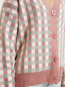 Свитры и кардиганы Trendyol модель TWOAW22HI0449/Pudra Фото