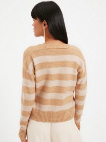 Свитры и кардиганы Trendyol модель TWOAW22HI0506/Camel Фото