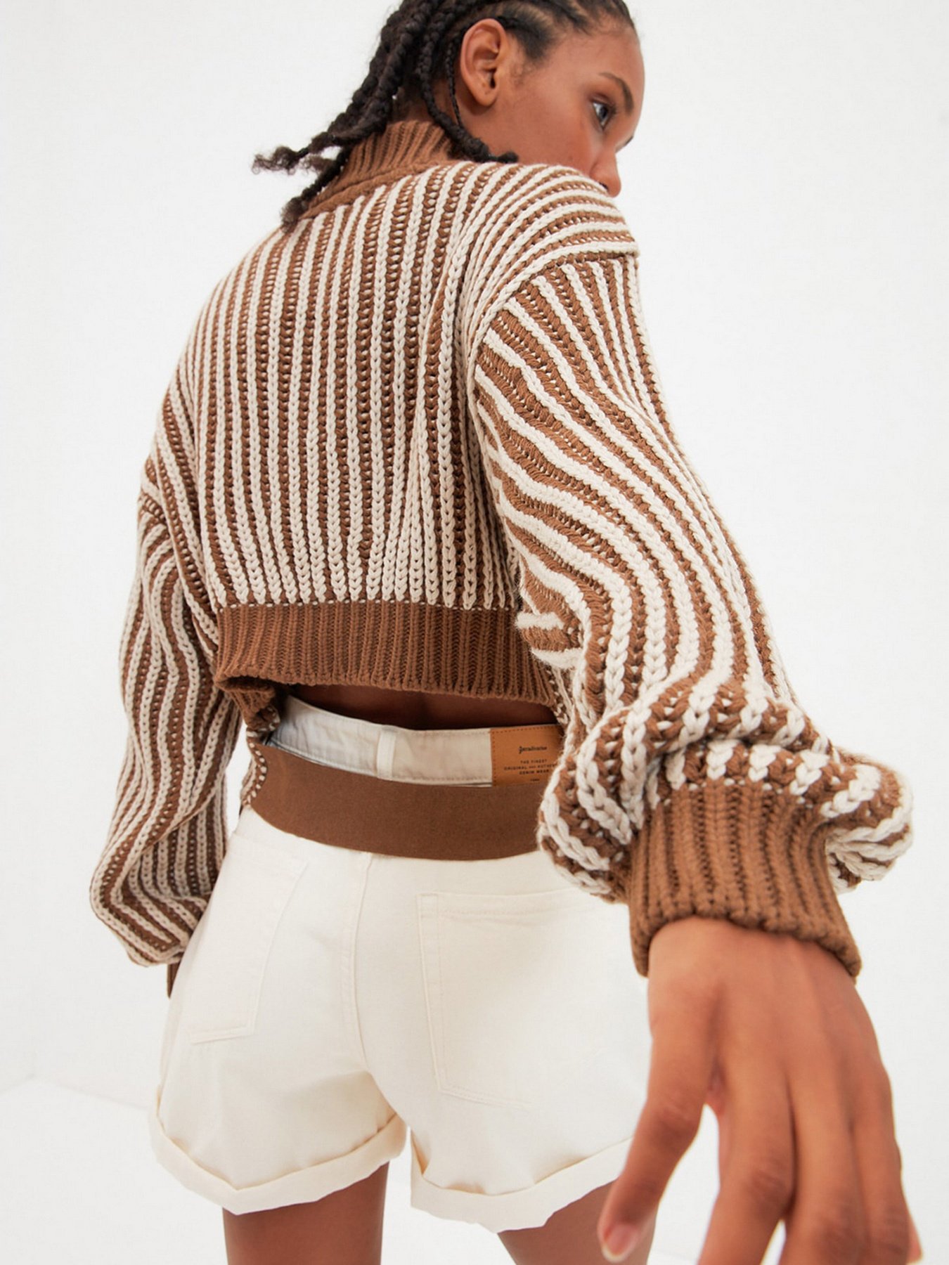 Свитры и кардиганы Trendyol модель TWOAW22KZ0469/Camel Фото