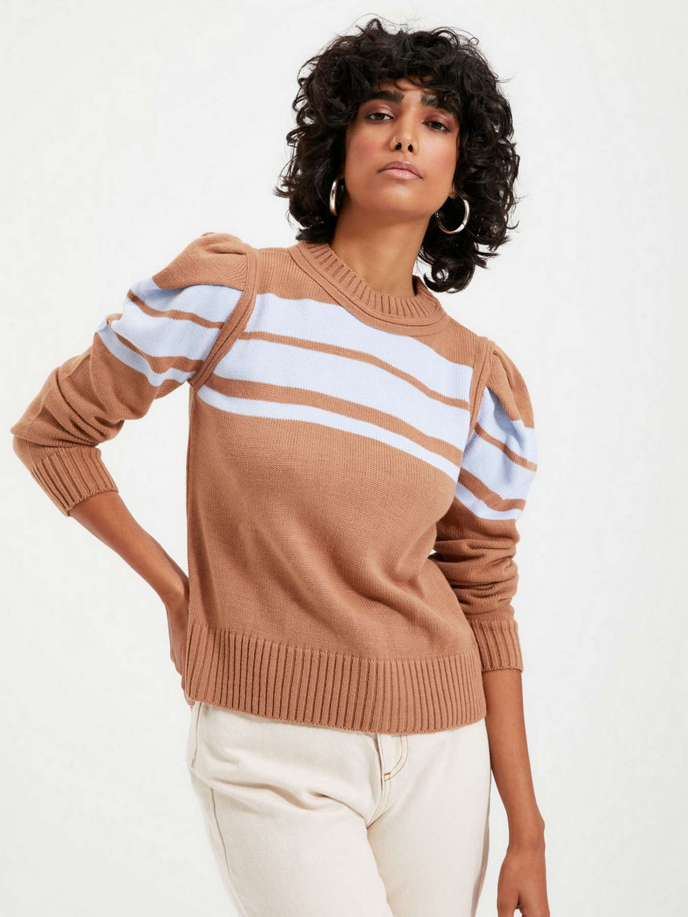 Свитры и кардиганы Trendyol модель TWOAW22KZ0734/Camel Фото