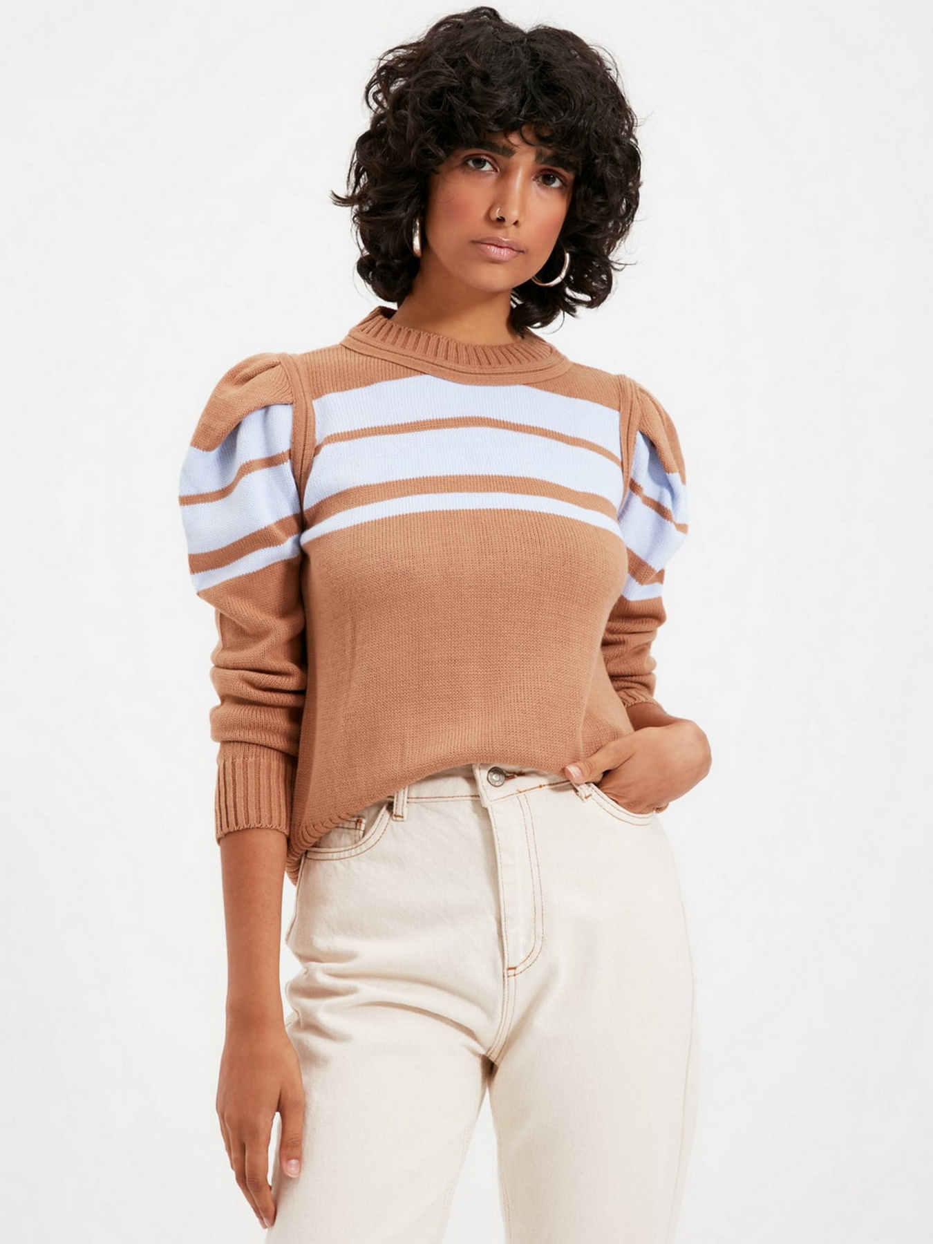 Свитры и кардиганы Trendyol модель TWOAW22KZ0734/Camel Фото