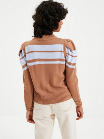 Свитры и кардиганы Trendyol модель TWOAW22KZ0734/Camel Фото
