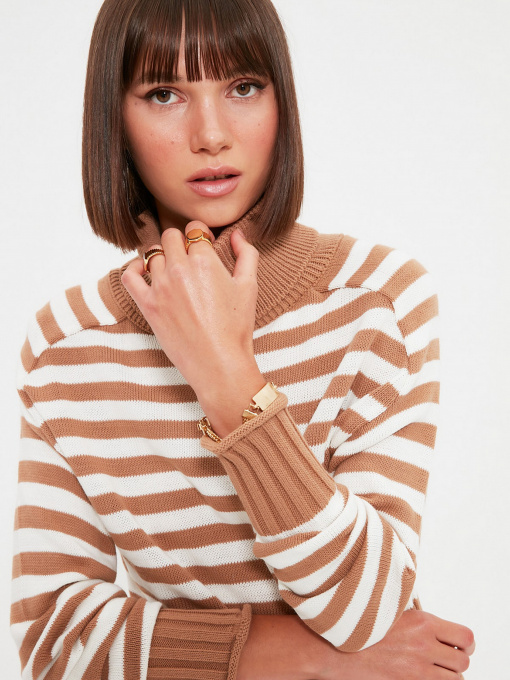 Свитры и кардиганы Trendyol модель TWOAW22KZ1216/Camel Фото