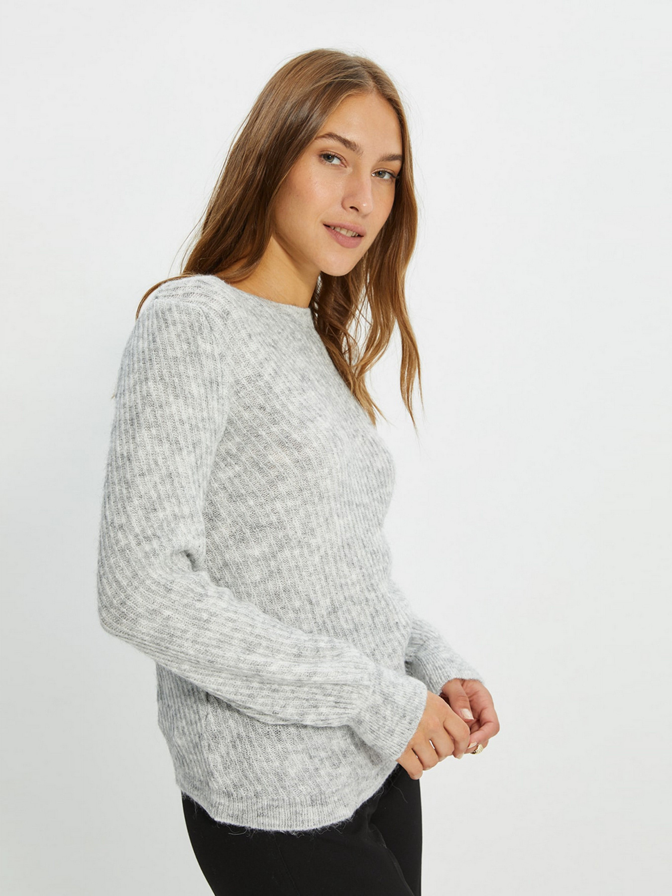 Свитры и кардиганы Trendyol модель TWOAW22KZ1362/Gri Фото