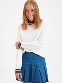 Светри та кардигани Trendyol модель TWOAW22KZ1364/Ekru Фото