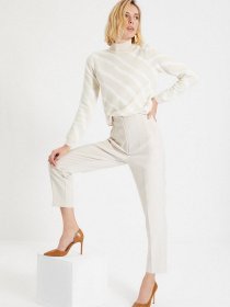 Свитры и кардиганы Trendyol модель TWOAW22KZ1696/Bej Фото