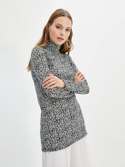 Свитры и кардиганы Trendyol модель TCTAW22UK0020/Gri Фото