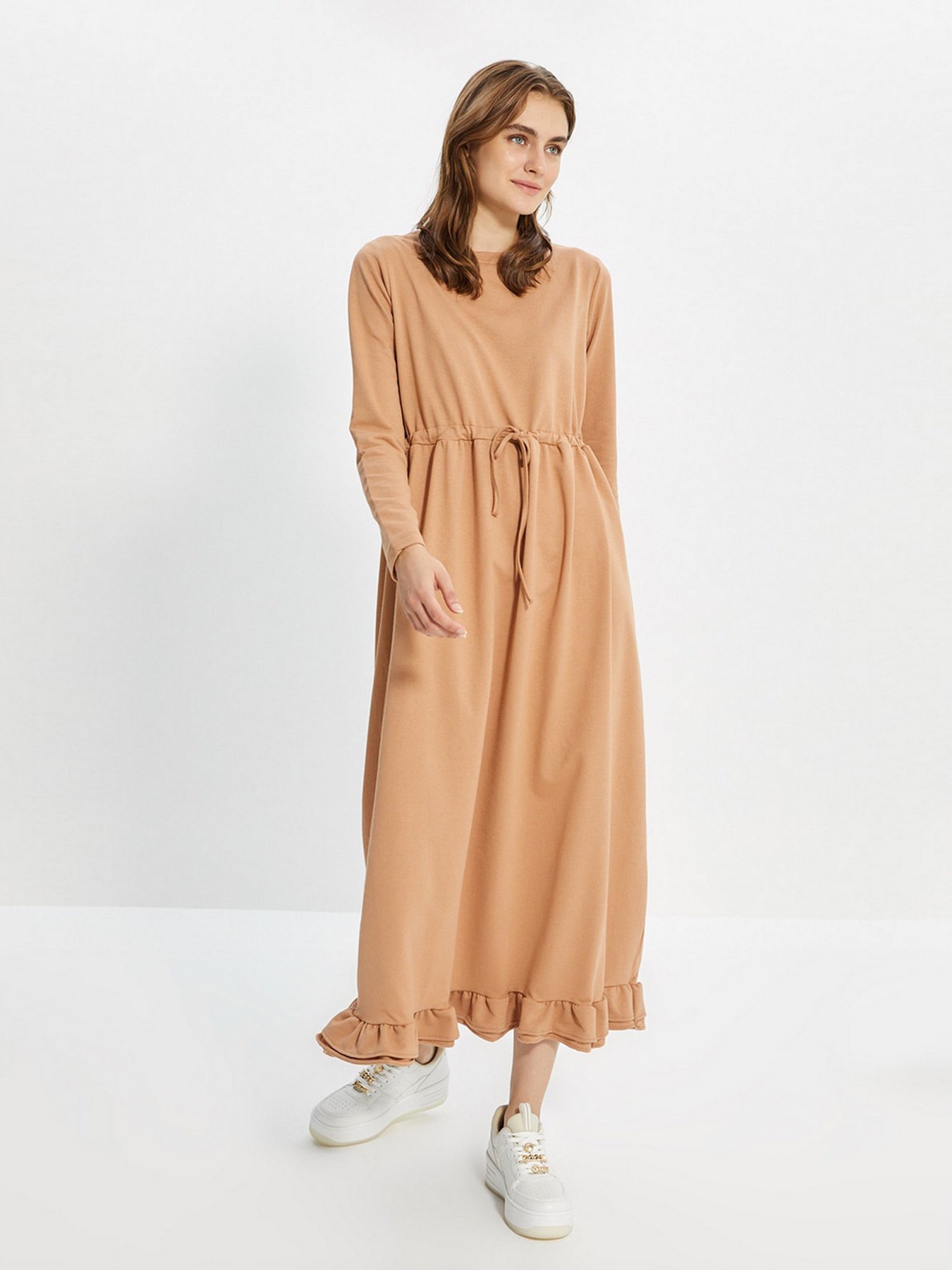 Сукні Trendyol модель TCTAW22EB0024/Camel Сукні Trendyol модель TCTAW22EB0024/Camel Фото