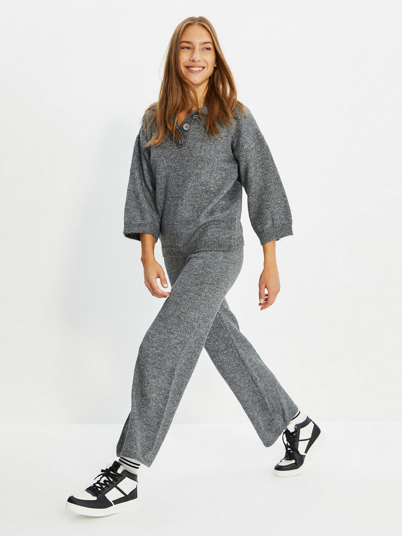 Костюми Trendyol модель TWOAW22AU0021/Antrasit Костюми Trendyol модель TWOAW22AU0021/Antrasit Фото