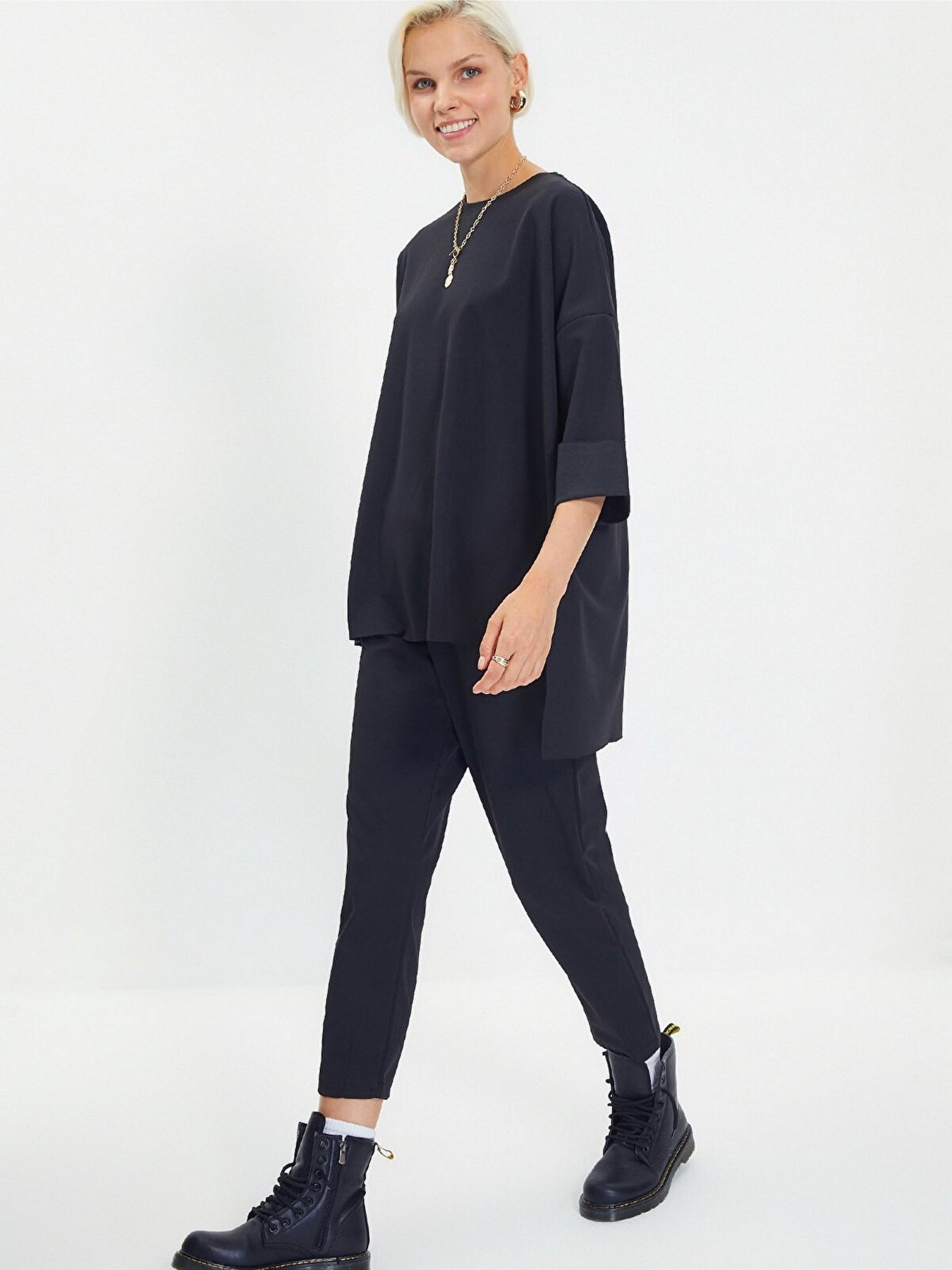 Костюми Trendyol модель TWOAW21AU0032/Siyah Фото