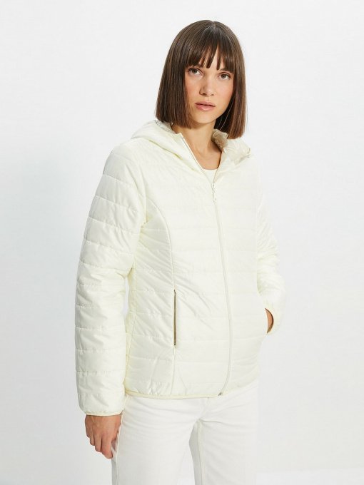 Куртки та дублянки Trendyol модель TWOAW22MO0270/Ekru Фото