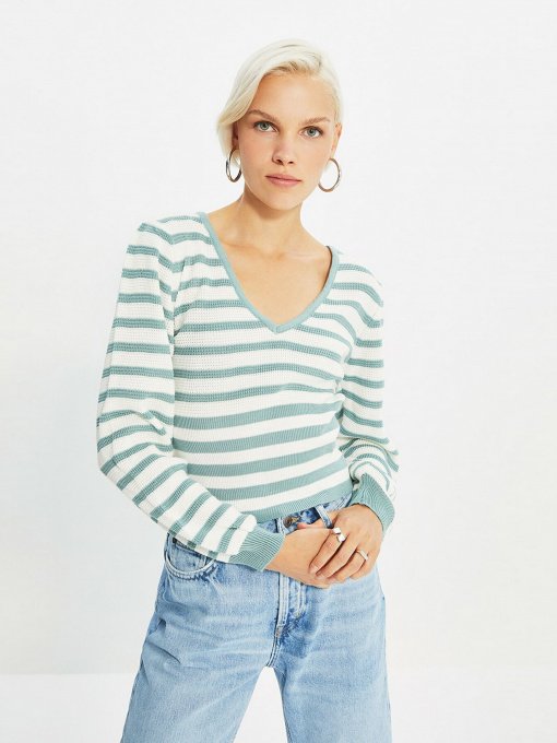 Свитры и кардиганы Trendyol модель TWOAW22KZ2202/Mint Фото