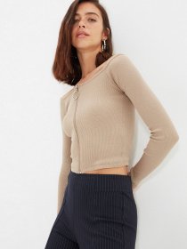 Свитры и кардиганы Trendyol модель TWOAW22BZ0533/Bej Фото