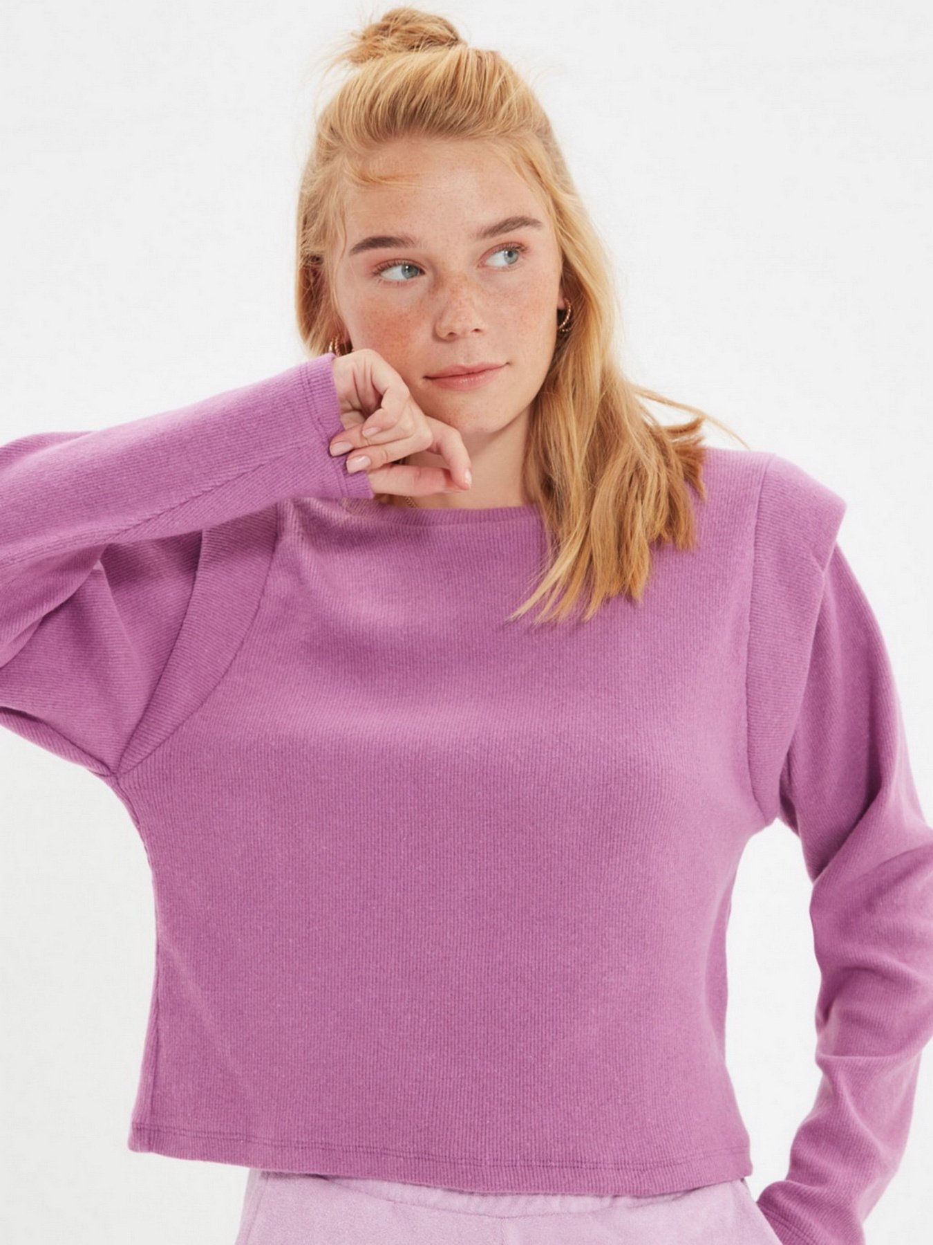 Свитры и кардиганы Trendyol модель TWOAW22BZ0839/Mor Фото