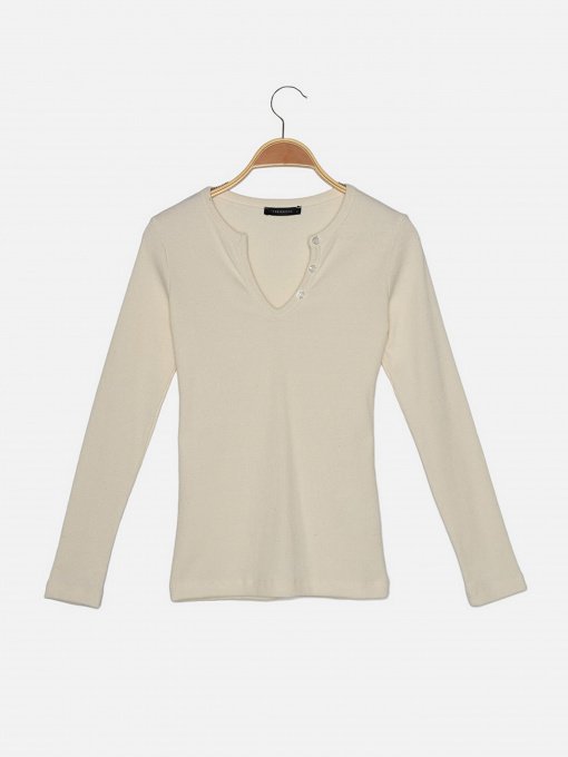 Свитры и кардиганы Trendyol модель TWOAW22BZ0937/Ekru Фото