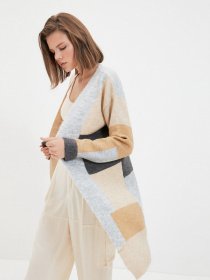 Свитры и кардиганы Trendyol модель TWOAW22HI0507/Ekru Фото