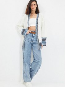 Свитры и кардиганы Trendyol модель TWOAW22HI0566/Ekru Фото