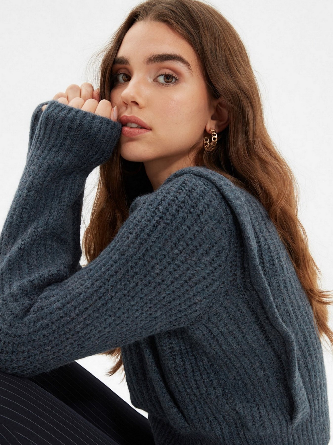 Свитры и кардиганы Trendyol модель TWOAW22KZ0938/Indigo Фото