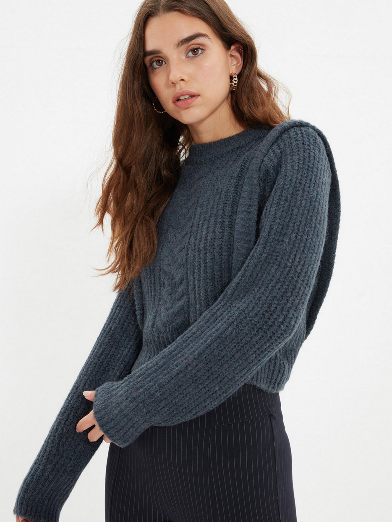 Свитры и кардиганы Trendyol модель TWOAW22KZ0938/Indigo Фото