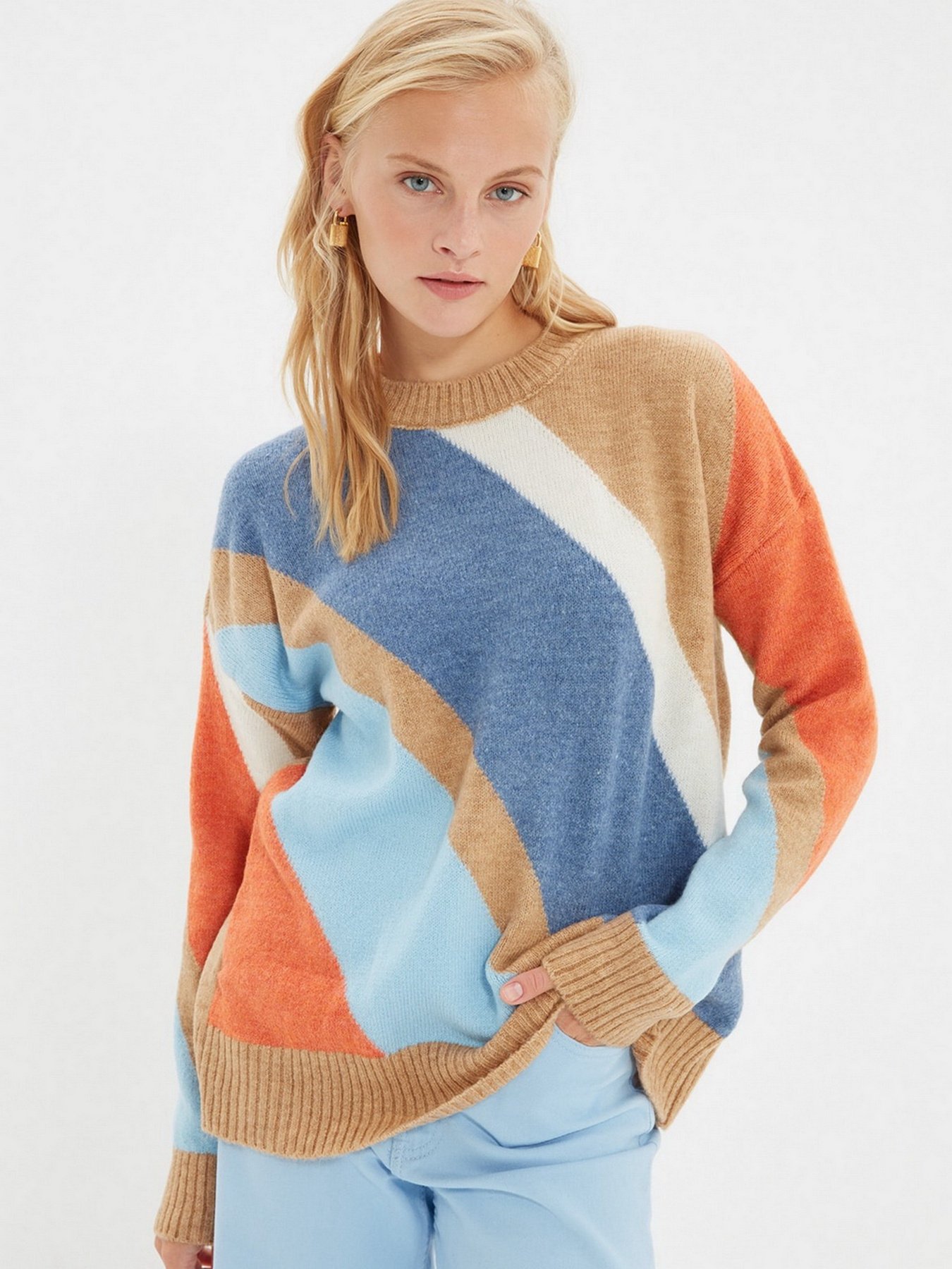 Свитры и кардиганы Trendyol модель TWOAW22KZ1470/Camel Фото