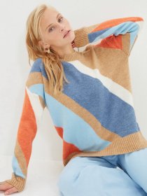 Свитры и кардиганы Trendyol модель TWOAW22KZ1470/Camel Фото