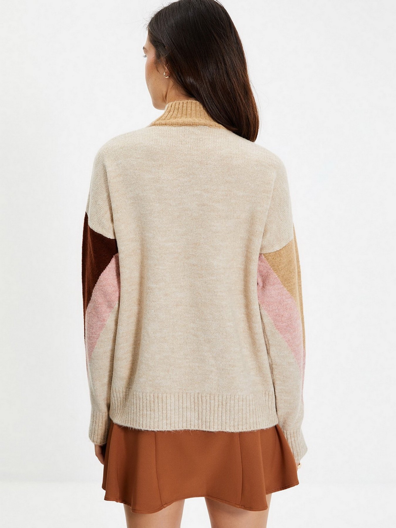 Свитры и кардиганы Trendyol модель TWOAW22KZ1475/Camel Свитры и кардиганы Trendyol модель TWOAW22KZ1475/Camel Фото