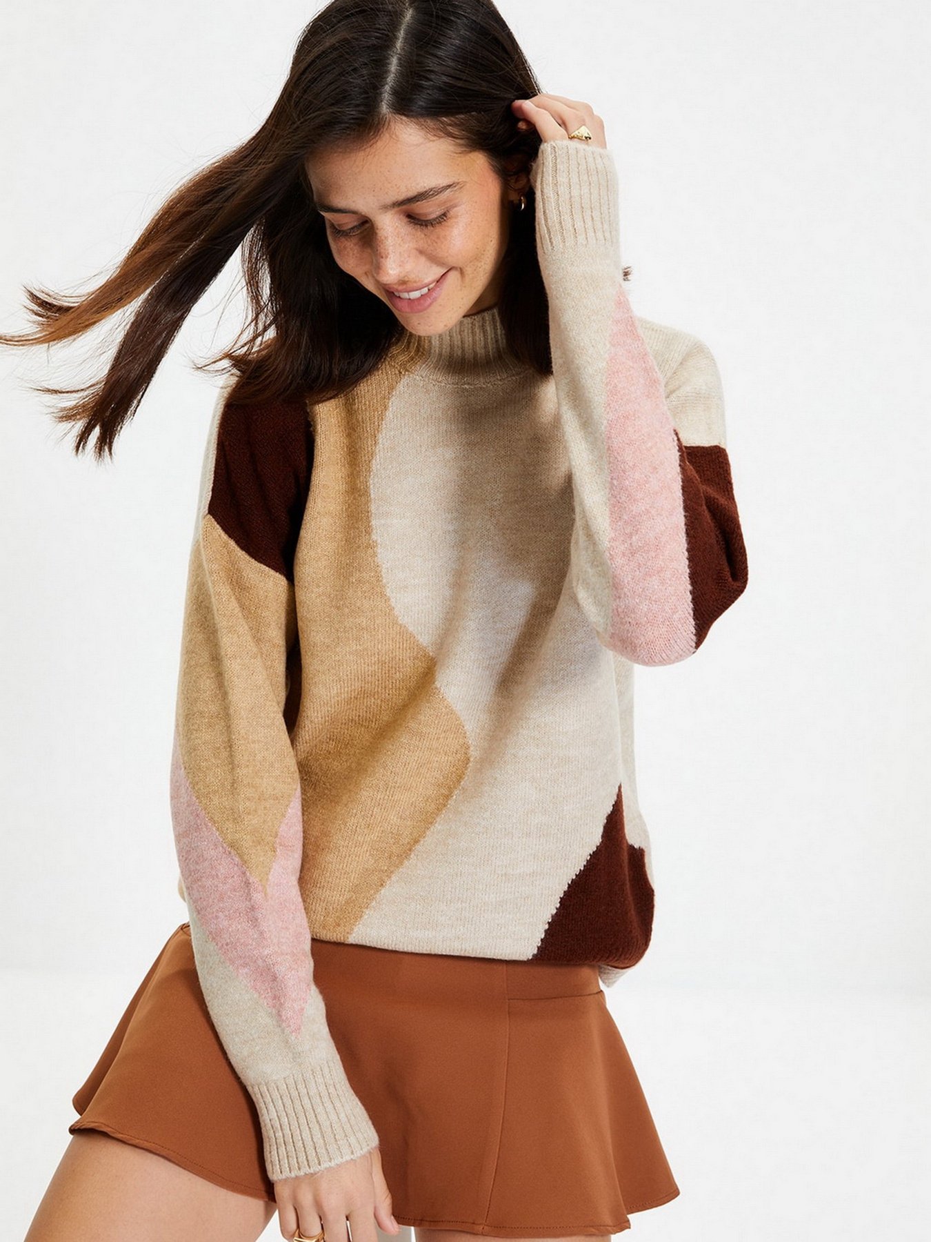 Свитры и кардиганы Trendyol модель TWOAW22KZ1475/Camel Свитры и кардиганы Trendyol модель TWOAW22KZ1475/Camel Фото