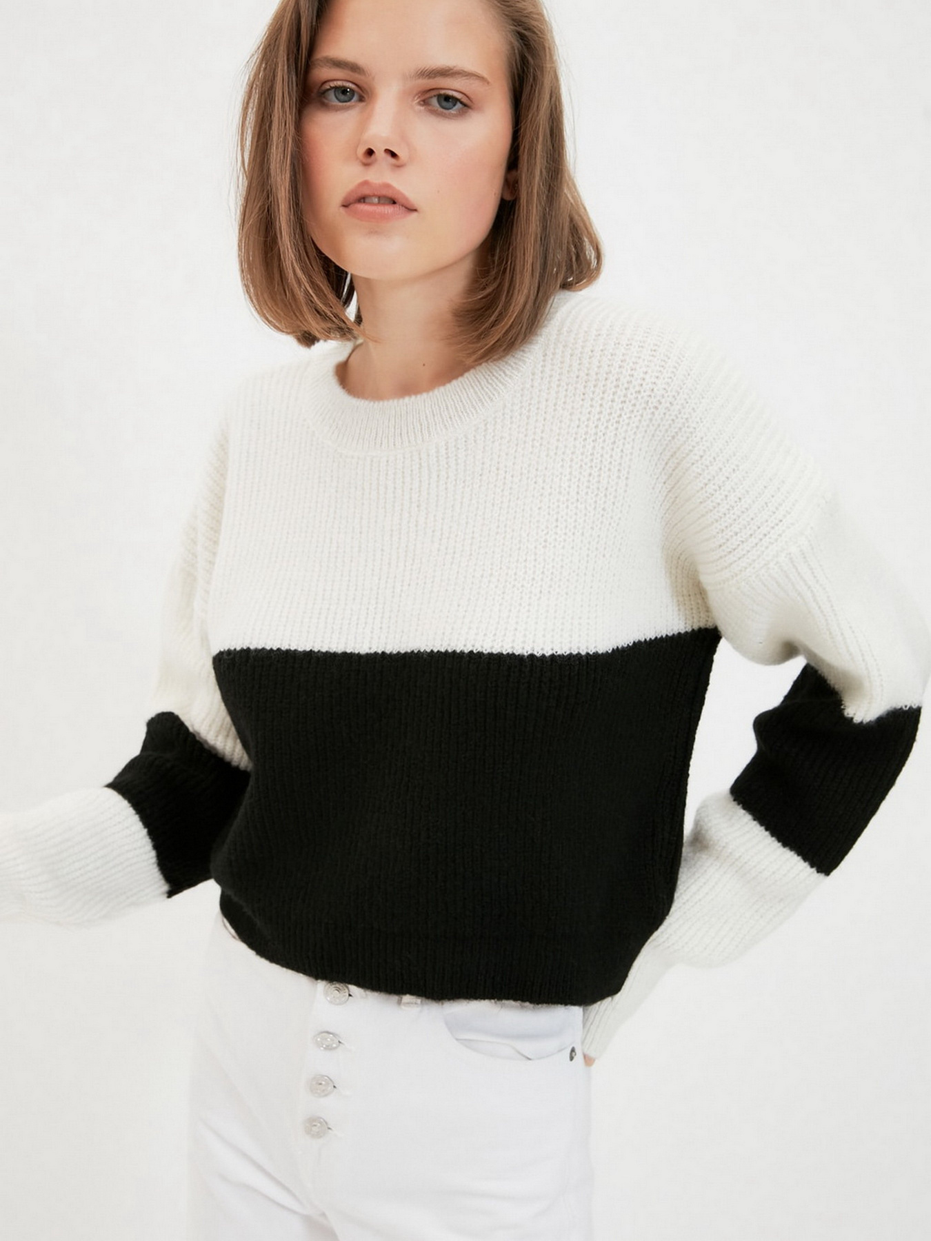 Свитры и кардиганы Trendyol модель TWOAW22KZ1521/Ekru Свитры и кардиганы Trendyol модель TWOAW22KZ1521/Ekru Фото
