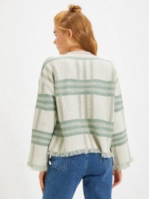 Свитры и кардиганы Trendyol модель TWOAW22KZ1757/Tas Фото