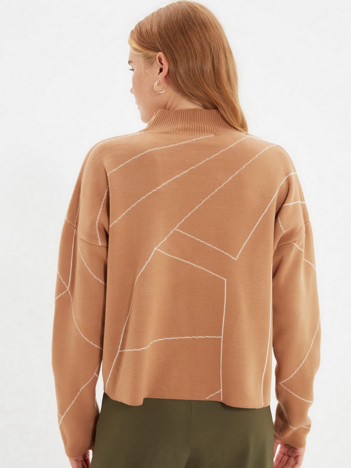 Свитры и кардиганы Trendyol модель TWOAW22KZ1784/Camel Фото