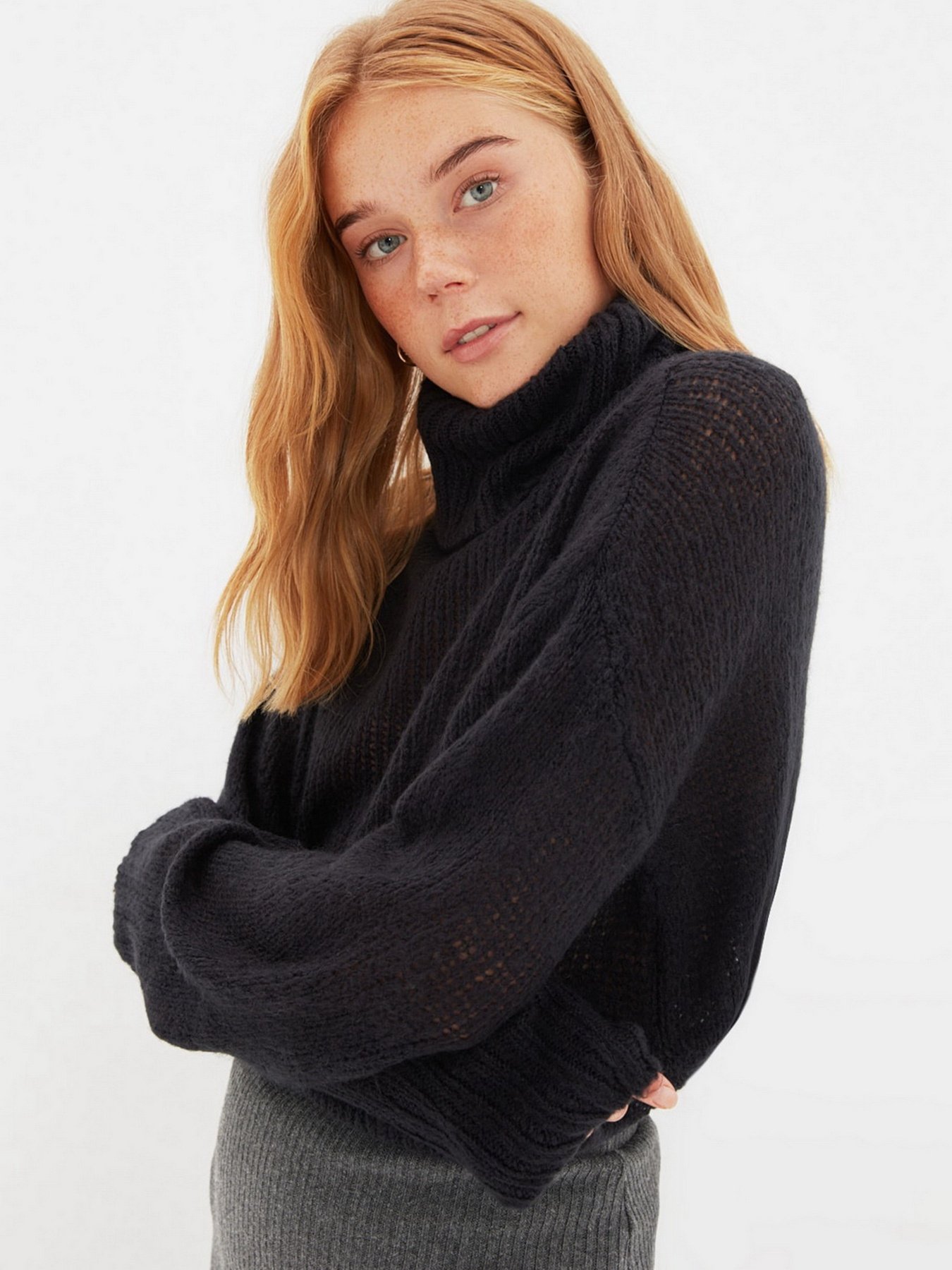 Свитры и кардиганы Trendyol модель TWOAW22KZ1953/Lacivert Свитры и кардиганы Trendyol модель TWOAW22KZ1953/Lacivert Фото