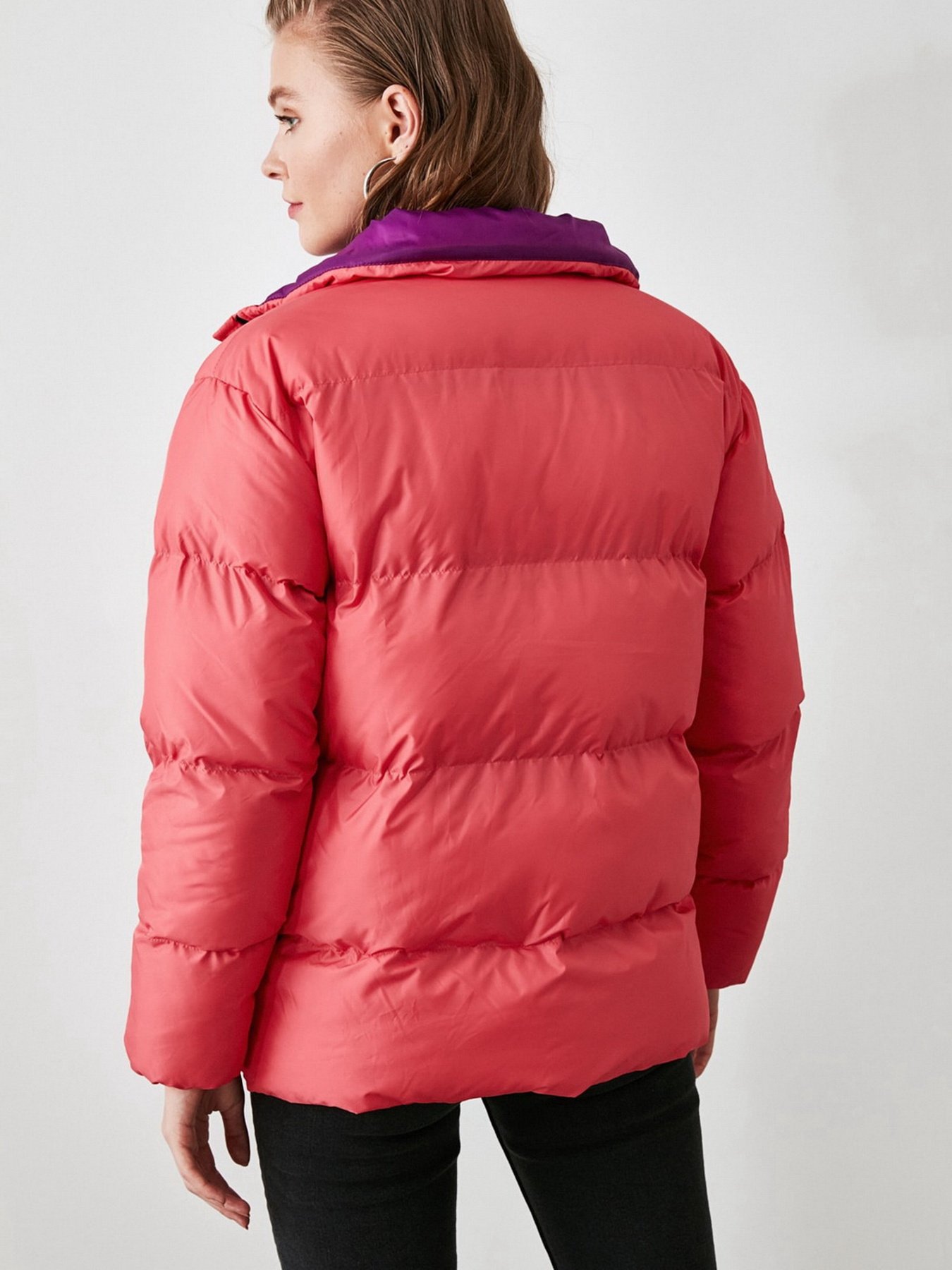 Куртки та дублянки Trendyol модель TWOAW21MO0065/Pembe Фото
